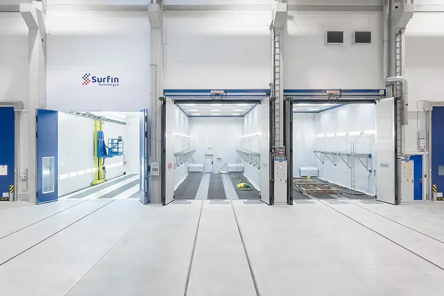 Manual blasting chambers and coating booth