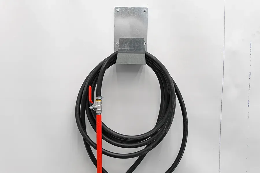 Compressed air hook up
