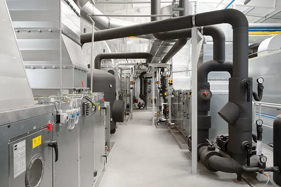 Air and heat distribution system