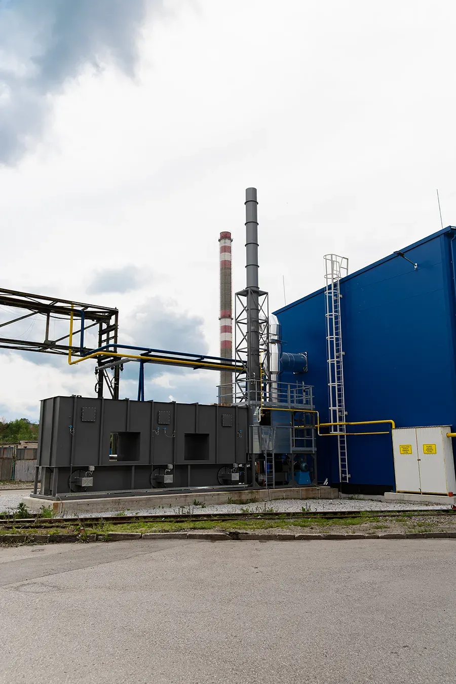 Industrial thermal oxidiser