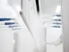Radiátor uvnitř robotické lakovací linky
