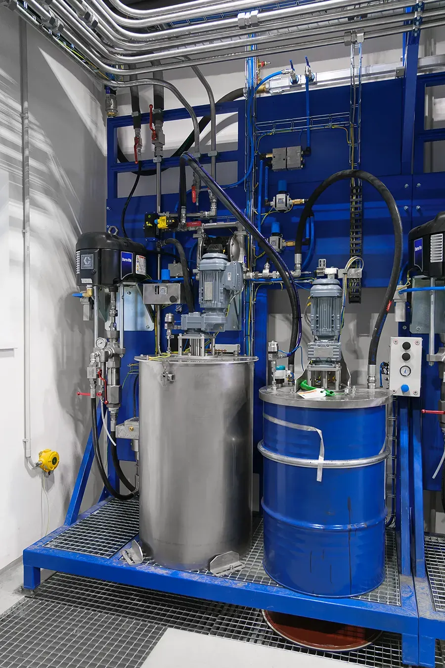 Wet paint storage unit