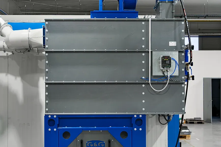 Compact blasting booth filtration unit side view