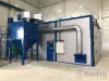 Blasting chamber with blasting equipment